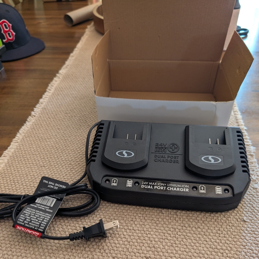 Snow Joe 24V Battery Dual Port Charger Model: 24VCHRG-DPC